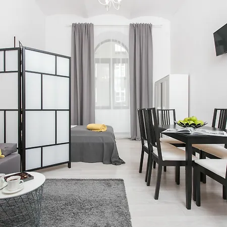 - Old Town Apartment *