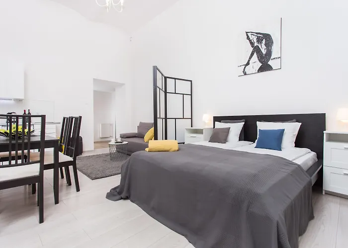 - Old Town Appartement